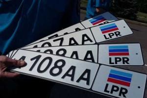 Власти "ЛНР" выдвинули новые условия для выезда водителей с территории "республики"