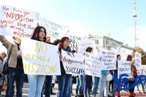 В Луганске на митинг против вооруженной Миссии ОБСЕ студентов сгоняют принудительно и под роспись