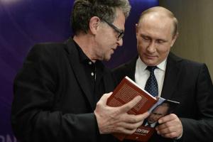 Путин в интервью немецкому журналисту рассказал, почему его боятся на Западе