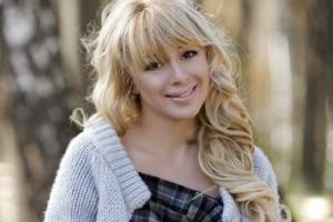 Певица Алена Апина решила развестись с мужем после 25 лет совместной жизни