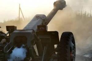Во время артиллерийских учений боевики случайно угодили в жилые дома в селе Иллирия