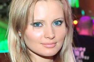 Поклонники не узнали Дану Борисову в новом облике