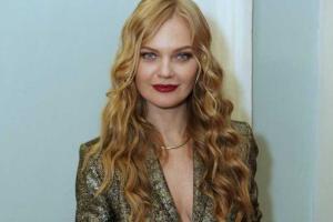 Телеведущая Елена Кулецкая показала трогательное фото с 4-месячной дочкой