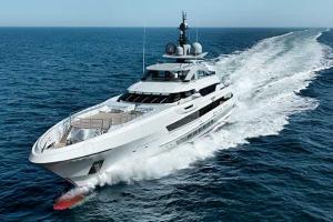 Яхту российского миллиардера признали лучшей в мире