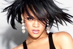 Певица Рианна шокировала поклонников новой прической