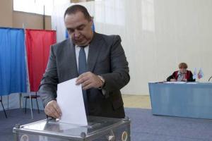 Плотницкий заявил, что проголосовал на "праймериз" за мир, спокойную жизнь, сильную экономику, хорошие пенсии