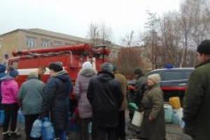 У Торецьку без опалення залишається 35 будинків, щодня до міста підвозять 260-300 тон води