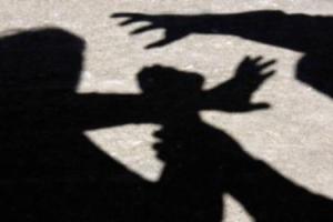 В Донецке трое мужчин жестоко изнасиловали беременную женщину