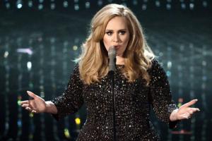 Адель объявила об уходе со сцены и вновь готовится стать мамой