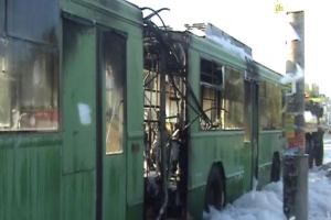 У Києві в тролейбусі під час руху виникла пожежа