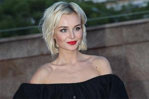 Беременная Полина Гагарина снялась для обложки журнала "Cosmopolitan"