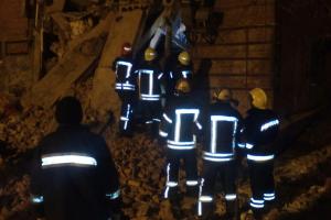 В Чернигове в результате взрыва в жилом доме обрушились плиты перекрытия 4 этажей