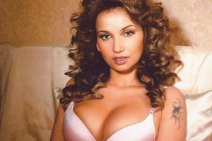 Ведущая Анфиса Чехова поразила поклонников результатами своего похудения