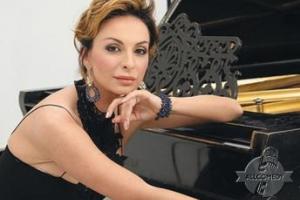 Актриса Екатерина Варнава показала новое "постельное" селфи