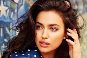 Беременная Ирина Шейк налегает на сладкое и не боится испортить фигуру