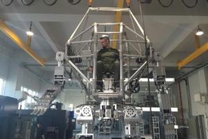 В Южной Корее создали гигантского робота-шагохода