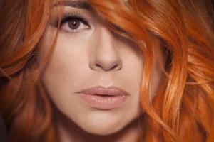 Певица Алена Апина обнажилась на съемках нового клипа