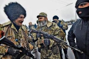 Таможня "ДНР" не пропустила российских казаков, которые везли гуманитарку, пытаясь "отжать" груз