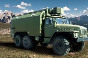 Немецкий фотограф создал фотокамеру на базе грузовика "Урал"