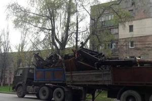 Жители "ДНР" жалуются, что главари "республики" жестко подминают под себя "металлобизнес"