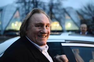 Жерар Депардье подал в суд на российскую бизнесвумен