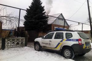 На Донетчине местный житель получил тяжелое ранение, пытаясь разобрать боеприпас