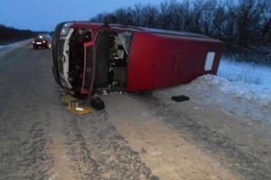 На Луганщине опрокинулся автобус "Volkswagen": травмировано 5 пассажиров