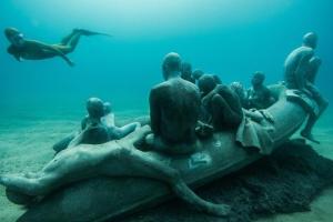 У берегов острова Лансароте на дне океана открыли музей