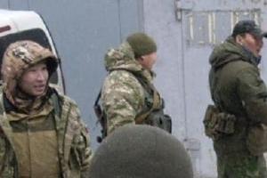 Российские военные ограбили продуктовый магазин в поселке Безымянное на Донетчине