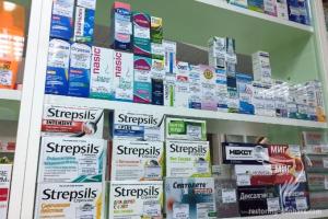 В оккупированном Донецке медикаменты из Украины недоступны для среднестатистической семьи