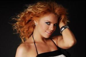 Певица Анастасия Стоцкая перестала скрывать от публики свою беременность