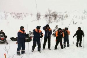 В России снежная лавина убила двух туристов