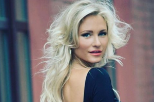 Телеведущая Катя Гордон показала первое фото новорожденного сына