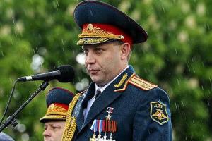 Журналист прокомментировал "замену" Захарченко: На фоне Бобкова Захар - пешка рядом с ферзем