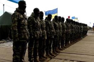 В Чонгаре представители НВФ захватили базу крымскотатарского батальона