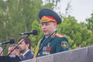 Захарченко появился на позиции боевиков, главарь "ДНР" выглядит испуганным - соцсети
