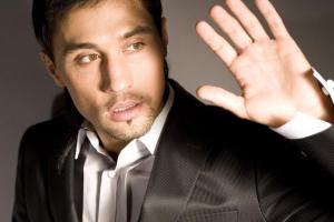 Певец Дима Билан представил новый клип, в котором снялся сын Плющенко и Рудковской