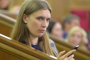 Путин мог бы закончить войну за два месяца, однако ему выгодно держать Украину на крючке - аналитик