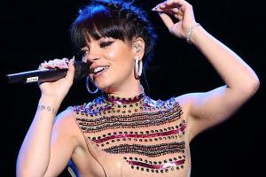 Певица Лили Аллен призналась, что серьезно больна