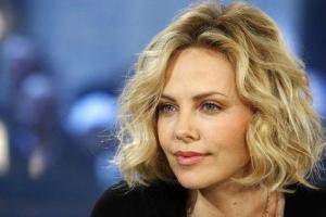 Актриса Шарлиз Терон за 3 месяца сбросила 16 килограммов, которые набирала для роли