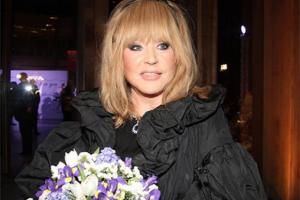 Алла Пугачева показала новые снимки своих подросших детей