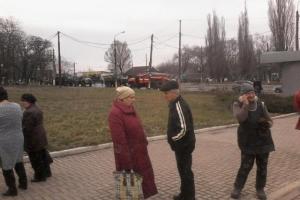 Жители Макеевки спорят, отчего рванул военный грузовик: работа ДРГ или обычное ДТП