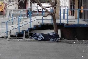 В Киеве женщина шагнула из окна своей квартиры, расположенной на 12 этаже