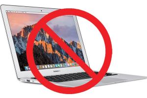 Великобритания запретила провоз гаджетов на борту авиалайнеров