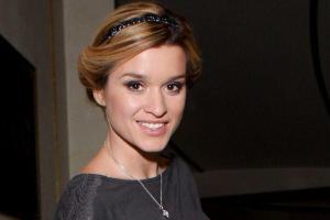 Поклонники Ксении Бородиной спорят: на кого похожа ее младшая дочь