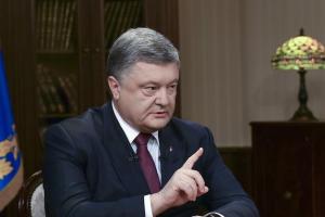 Порошенко: Блокада уничтожила Украину на Донбассе