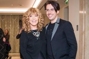 Алла Пугачева очаровала публику на презентации новой коллекции обуви