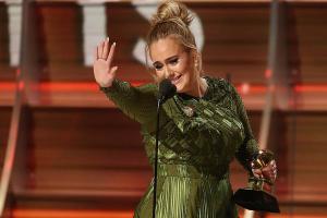 Певица Адель огорчилась из-за сравнения с принцессой Фионой из мультфильма "Шрек"