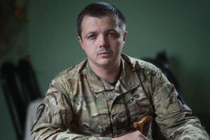 Семенченко обратился к украинцам: Никакой паники! Спасибо за поддержку! Наше дело правое - мы победим!