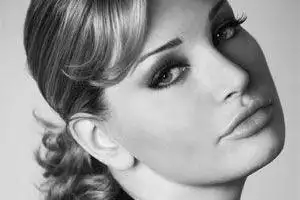 Мария Максакова споет украинские песни в память о погибшем муже